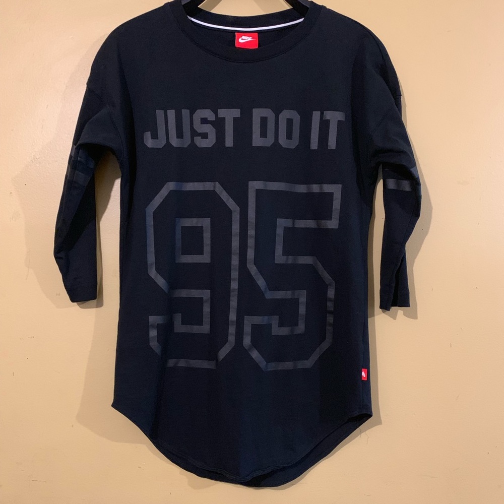 Black Nike Jersey XS